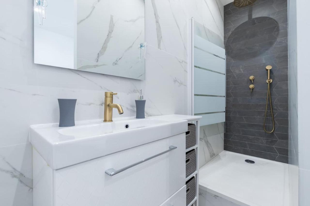 ניס Historical Apartment Hyper Center מראה חיצוני תמונה